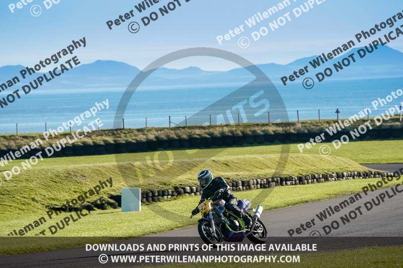 anglesey no limits trackday;anglesey photographs;anglesey trackday photographs;enduro digital images;event digital images;eventdigitalimages;no limits trackdays;peter wileman photography;racing digital images;trac mon;trackday digital images;trackday photos;ty croes